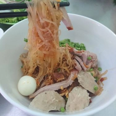Món ăn- Quán Ăn Mì Hoành Thánh, Hủ Tiếu & Phở