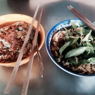 Tổng hợp- Quán Ăn Mì Ốc Hến Dì Lan - Ngô Văn Sở