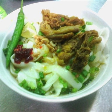 Món ăn- Quán Ăn Mì Quảng Bà Hoa - Lê Độ