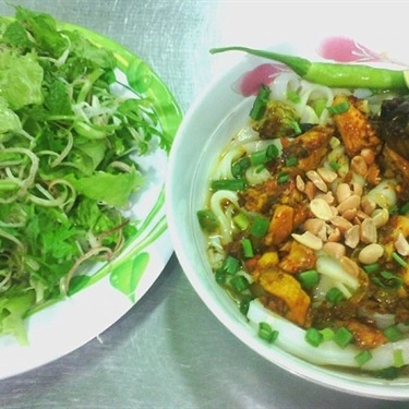 Món ăn- Quán Ăn Mì Quảng Bà Hoa - Lê Độ
