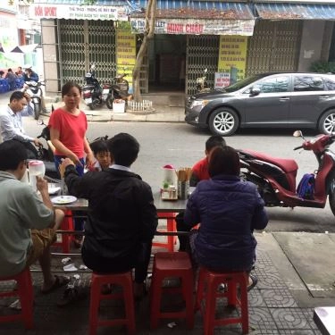 Không gian- Quán Ăn Mì Quảng Bà Sâm - Phạm Cự Lượng