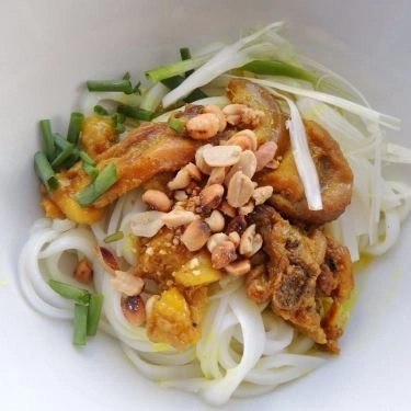Món ăn- Quán Ăn Mì Quảng & Bún Chả Cá