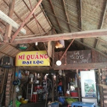 Không gian- Quán Ăn Đại Lộc - Quán Mì Quảng