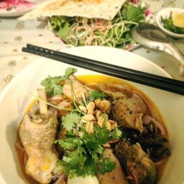 Món ăn- Quán Ăn Mì Quảng Gà Ta, Tôm & Thịt