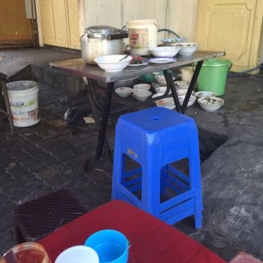 Không gian- Quán Ăn Mì Quảng Phú Chiêm - Nguyễn Huy Tưởng