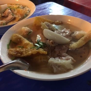 Món ăn- Quán Ăn Mì Vằn Thắn & Sủi Cào - Nguyễn An Ninh