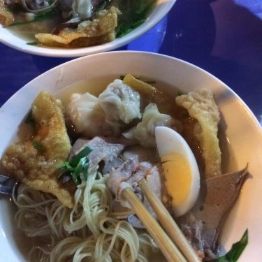 Món ăn- Quán Ăn Mì Vằn Thắn & Sủi Cào - Nguyễn An Ninh