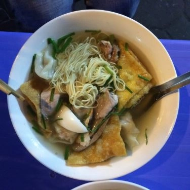 Món ăn- Quán Ăn Mì Vằn Thắn & Sủi Cào - Nguyễn An Ninh
