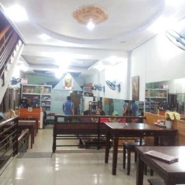 Không gian- Quán Ăn Mì Xào Nhiêu Lộc