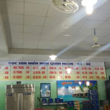 Không gian- Quán Ăn Miền Nam Quán