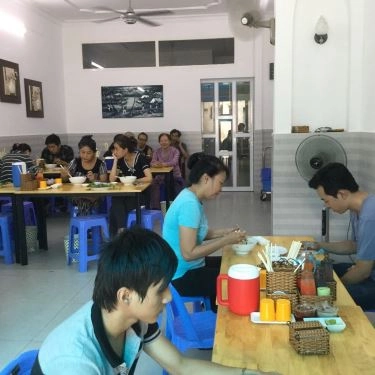 Không gian- Quán Ăn Miến Phở Gà 48