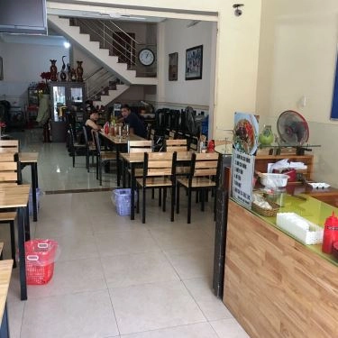 Không gian- Quán Ăn Miến Tôm, Bún Mọc & Bánh Đa Cua