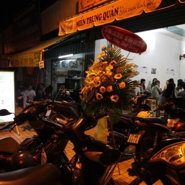 Không gian- Quán Ăn Miền Trung Quán - Món Ngon Miền Trung