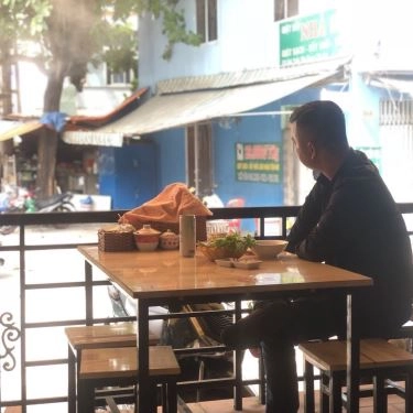 Không gian- Quán Ăn Minh Anh 2 - Bún Chả Hà Nội