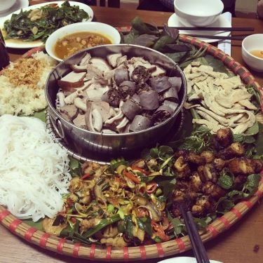 Món ăn- Quán Ăn Mộc Quán - Mẹt Lợn Mán