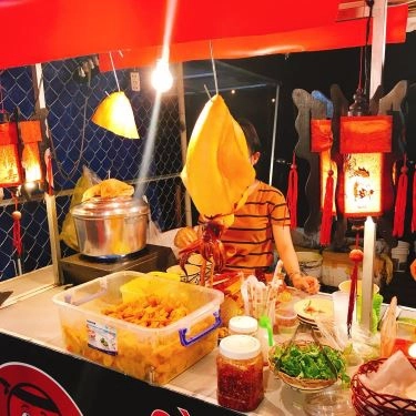 Tổng hợp- Quán Ăn Mon Mon - Cà Ri Mực Khổng Lồ