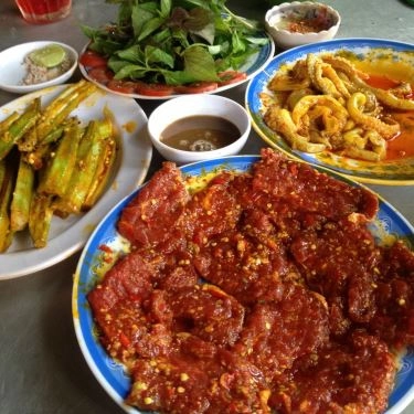 Tổng hợp- Quán Ăn Mực Nướng Chợ Cũ