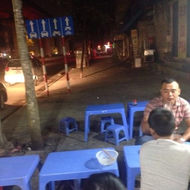 Không gian- Quán Ăn Sơn Xuyến - Mì Vằn Thắn & Phở Bò