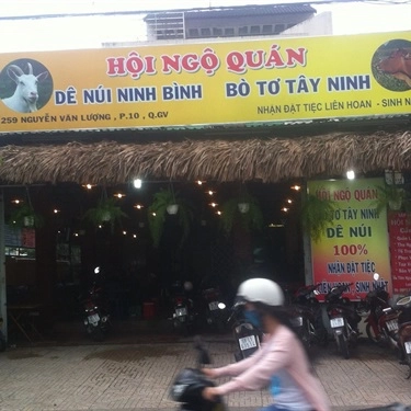 Không gian- Quán Ăn Quán Năm Dê Long Thành