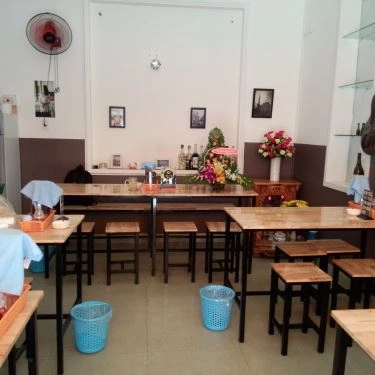 Không gian- Quán Ăn Nẫu Quán - Hương Vị Phú Yên