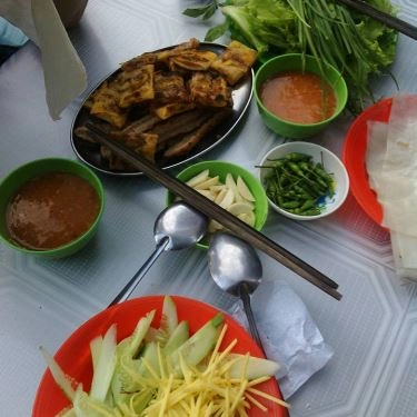 Món ăn- Quán Ăn Bún Thịt Nướng, Nem Nướng & Tôm Bay