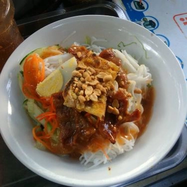 Món ăn- Quán Ăn Bún Thịt Nướng, Nem Nướng & Tôm Bay