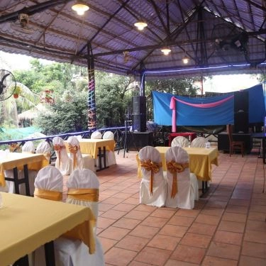 Không gian- Nét Việt Xưa - Quán Ăn Sân Vườn