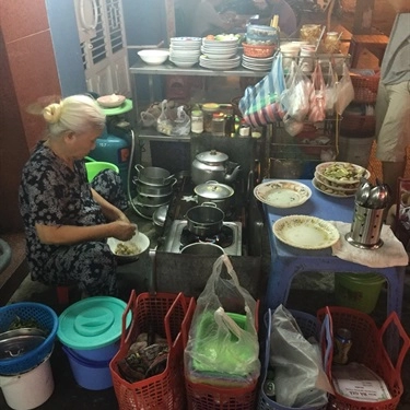 Tổng hợp- Quán Ăn Quán Bà Già - Ốc Nghêu Hấp