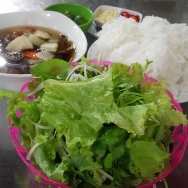 Món ăn- Quán Ăn Ngoan Tiến - Bún Chả & Cơm Rang