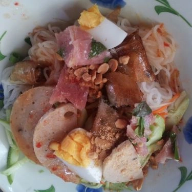 Món ăn- Quán Ăn Ngọc Cẩm - Bún Thịt Nướng & Nem Nướng