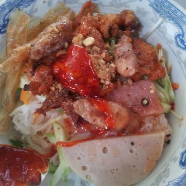 Món ăn- Quán Ăn Ngọc Cẩm - Bún Thịt Nướng & Nem Nướng