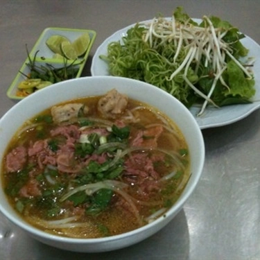 Món ăn- Quán Ăn Ngọc Lan - Bún Bò Giò Heo