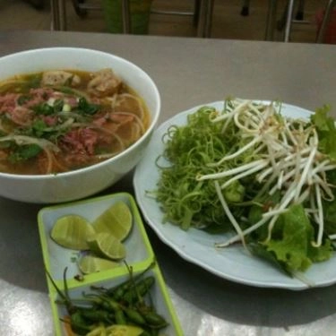 Món ăn- Quán Ăn Ngọc Lan - Bún Bò Giò Heo