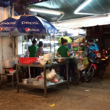 Tổng hợp- Quán Ăn Ngọc Quỳnh - Bún Bò Huế & Mì Quảng