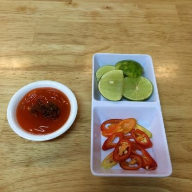 Tổng hợp- Quán Ăn Ngọc Quỳnh - Bún Bò Huế & Mì Quảng