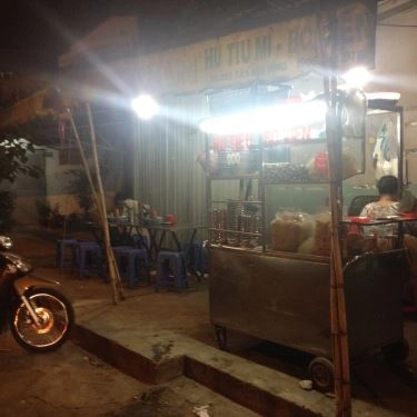 Không gian- Quán Ăn Ngọc Vân - Hủ Tiếu Mì Bò Viên