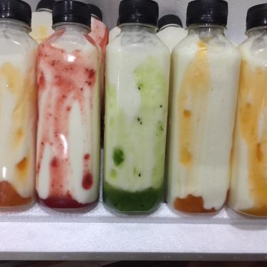 Món ăn- Quán Ăn Nguyên Hồng Quán - Bánh Mì Xíu Mại & Sữa Chua