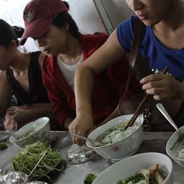 Tổng hợp- Quán Ăn Nguyên Loan - Bún Cá