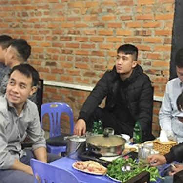 Không gian- Quán Ăn Gà 86 - Gà Các Món