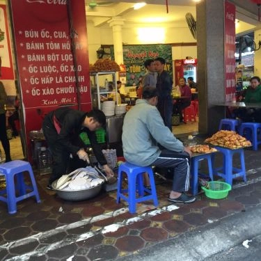 Không gian- Quán Ăn Nguyệt Nga - Bún Cua, Bún Ốc, Bánh Bột Lọc