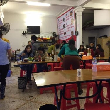 Không gian- Quán Ăn Nguyệt Nga - Bún Cua, Bún Ốc, Bánh Bột Lọc