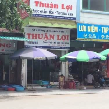 Không gian- Thuận Lợi - Cơm, Phở & Hải Sản Tươi Sống