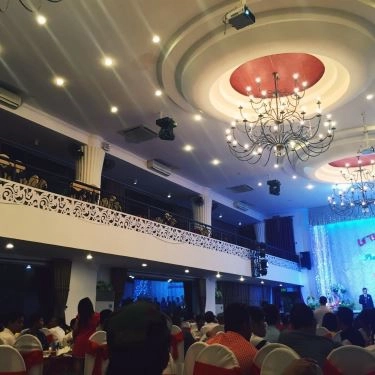 Không gian- Nhà Hàng Tiệc Cưới Anh Hoàng Long