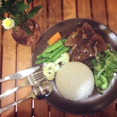 Món ăn- Quán Ăn Nhà Mình - Cơm Gà Nướng Mật Ong