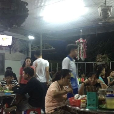 Tổng hợp- Quán Ăn Nha Trang Quán Sân Banh - Bánh Ướt Nóng & Bánh Đập