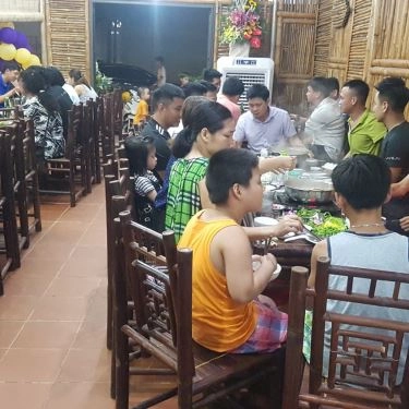 Không gian- Quán Ăn Nhật Linh - Chuyên Vịt