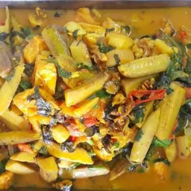 Món ăn- Nhị Hường - Phở & Cơm Bình Dân