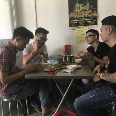 Tổng hợp- Nhị Hường - Phở & Cơm Bình Dân