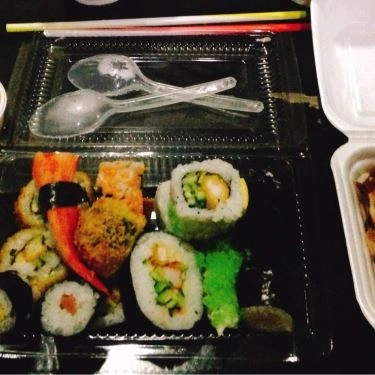 Món ăn- Quán Ăn Những Người Bạn Sushi