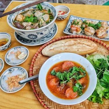 Món ăn- Quán Ăn Quán Huế Ngon O Liễu 1964